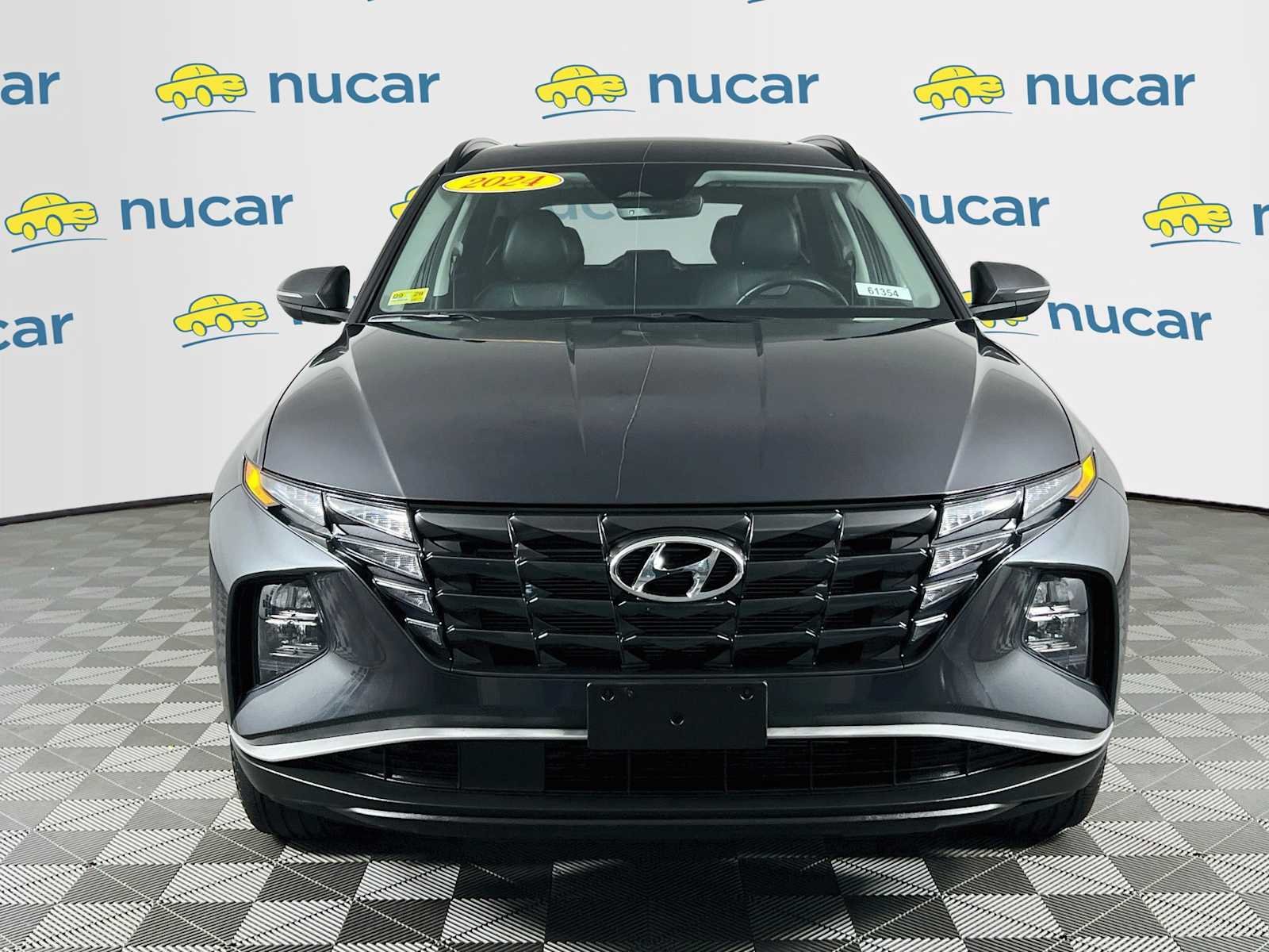 Used 2024 Dark Gray Metallic Hyundai SEL image 2