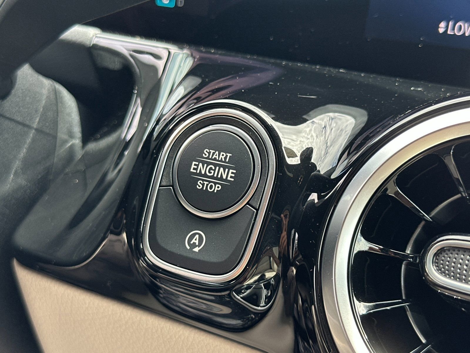 New 2026 Polar White Mercedes-Benz 250 image 26