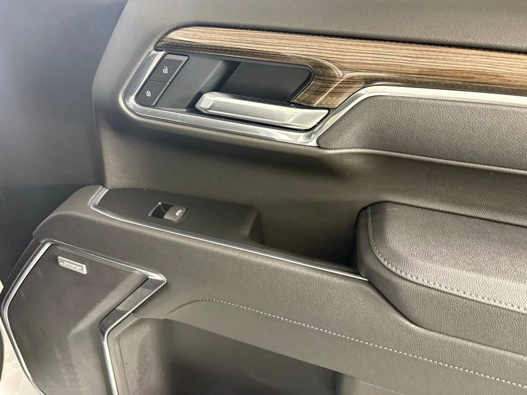 New 2026 Summit White Chevrolet LT Trail Boss image 15