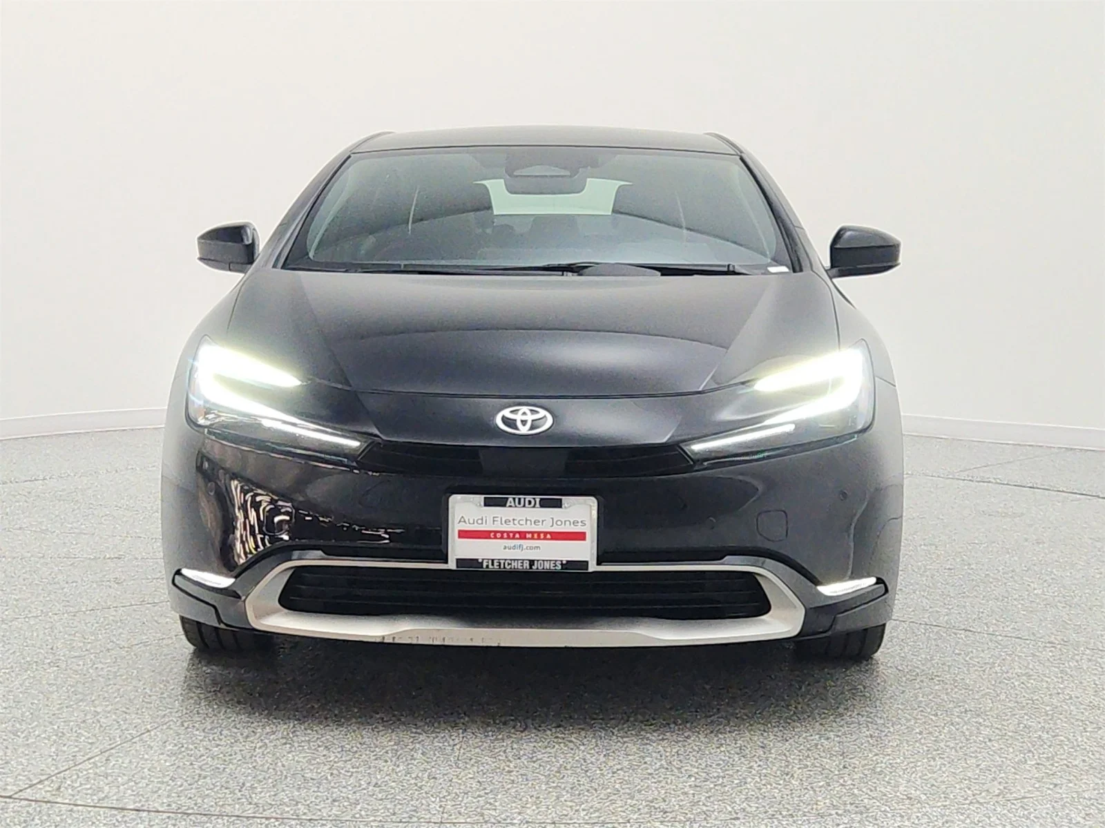 Used 2025 Midnight Black Metallic Toyota XSE image 2