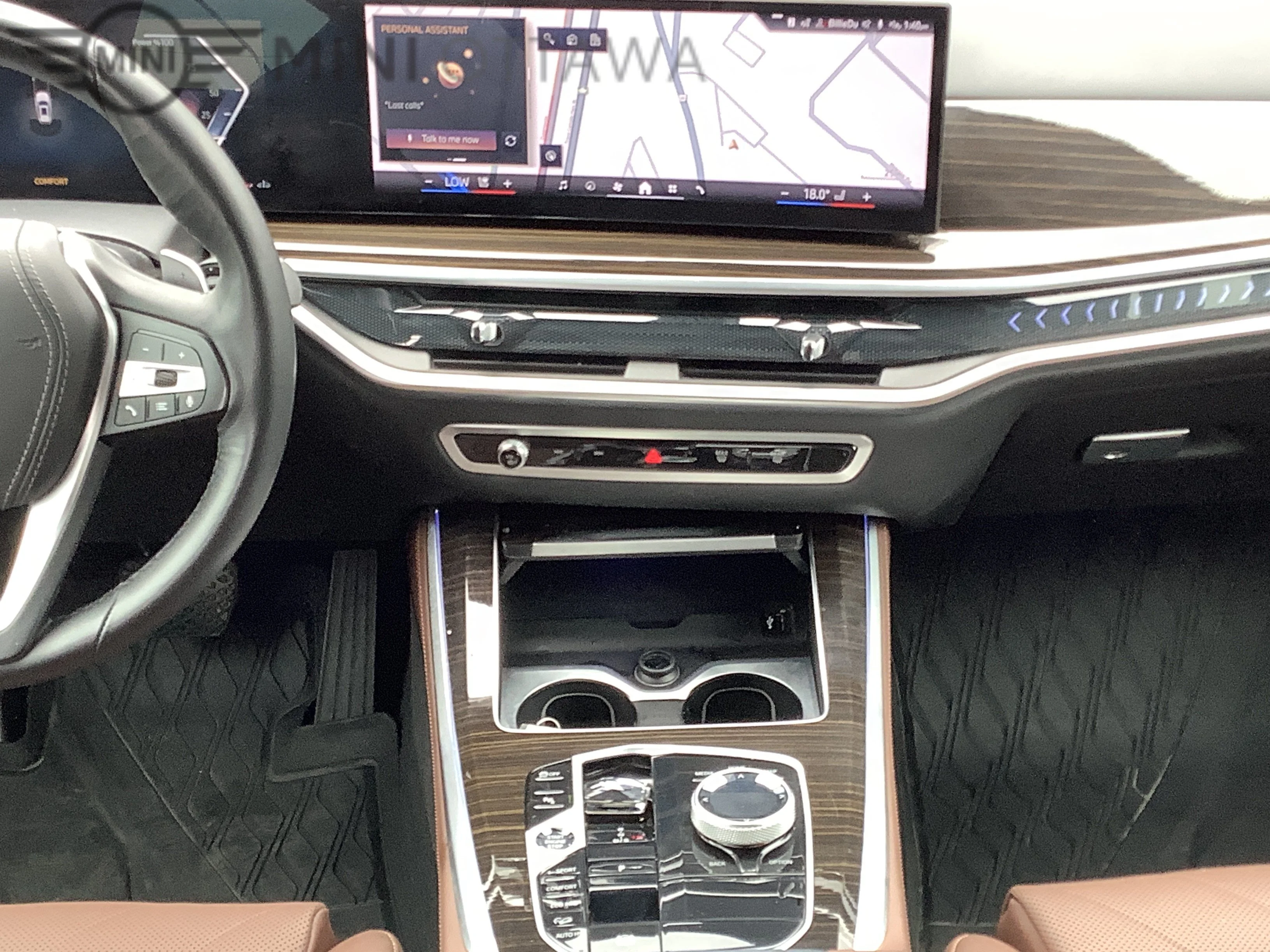 Used 2024  BMW xDrive40i image 22
