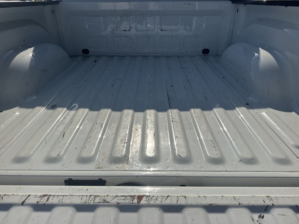 Used 2024 White Ram Warlock image 18