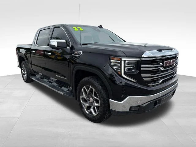 2022 GMC Sierra 4WD Crew Cab Standard Box SLT's photo