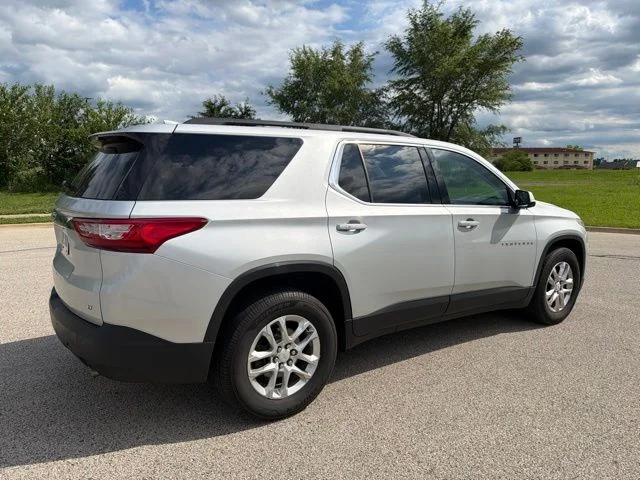 Used 2020 Silver Chevrolet LT image 3