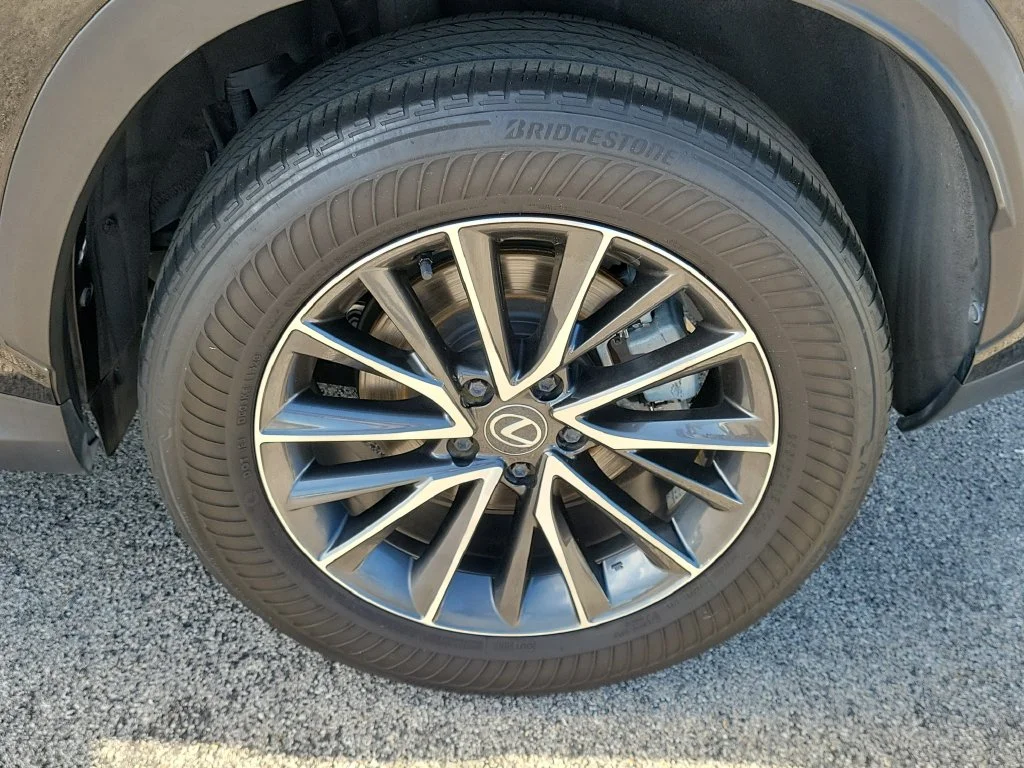 Used 2024 Caviar Lexus 250 Premium image 11