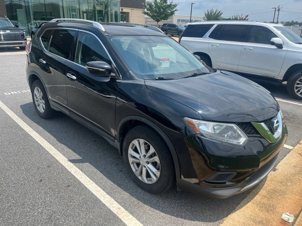 Used 2015 Super Black Nissan SV image 3
