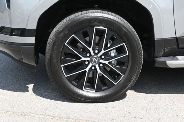 Certified Used 2024 INCOGNITO Lexus 550 Premium+ image 16