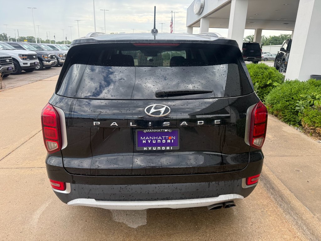Used 2022  Hyundai SEL image 5