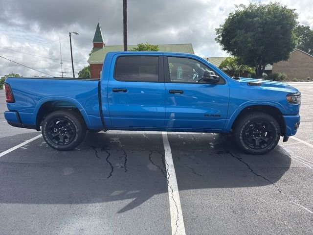 New 2026 Hydro Blue Pearl-Coat Exterior Paint RAM Big Horn/Lone Star image 8