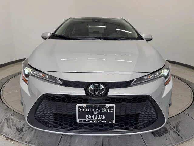 Used 2022 Classic Silver Metallic Toyota LE image 13