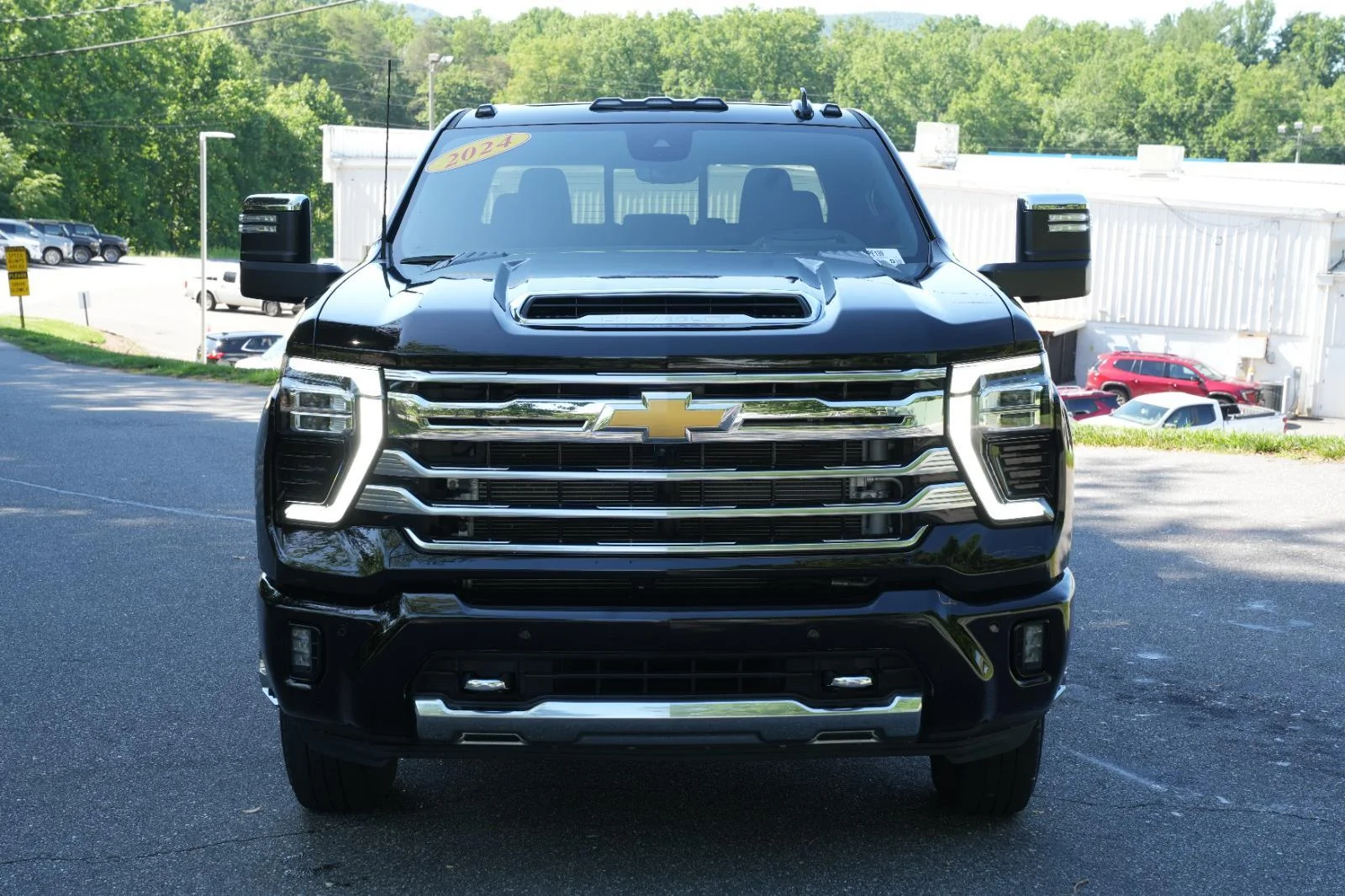 Used 2024 Black Chevrolet High Country DRW image 2