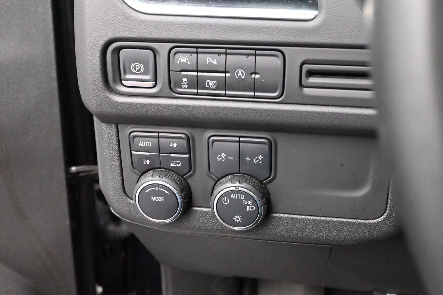 Used 2024 Black Chevrolet RST image 23