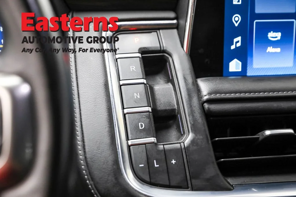 Used 2023 White Chevrolet LT image 13