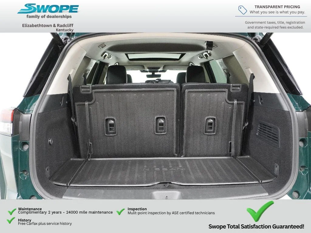 Used 2025 Obsidian Green Pearl Nissan Platinum image 29
