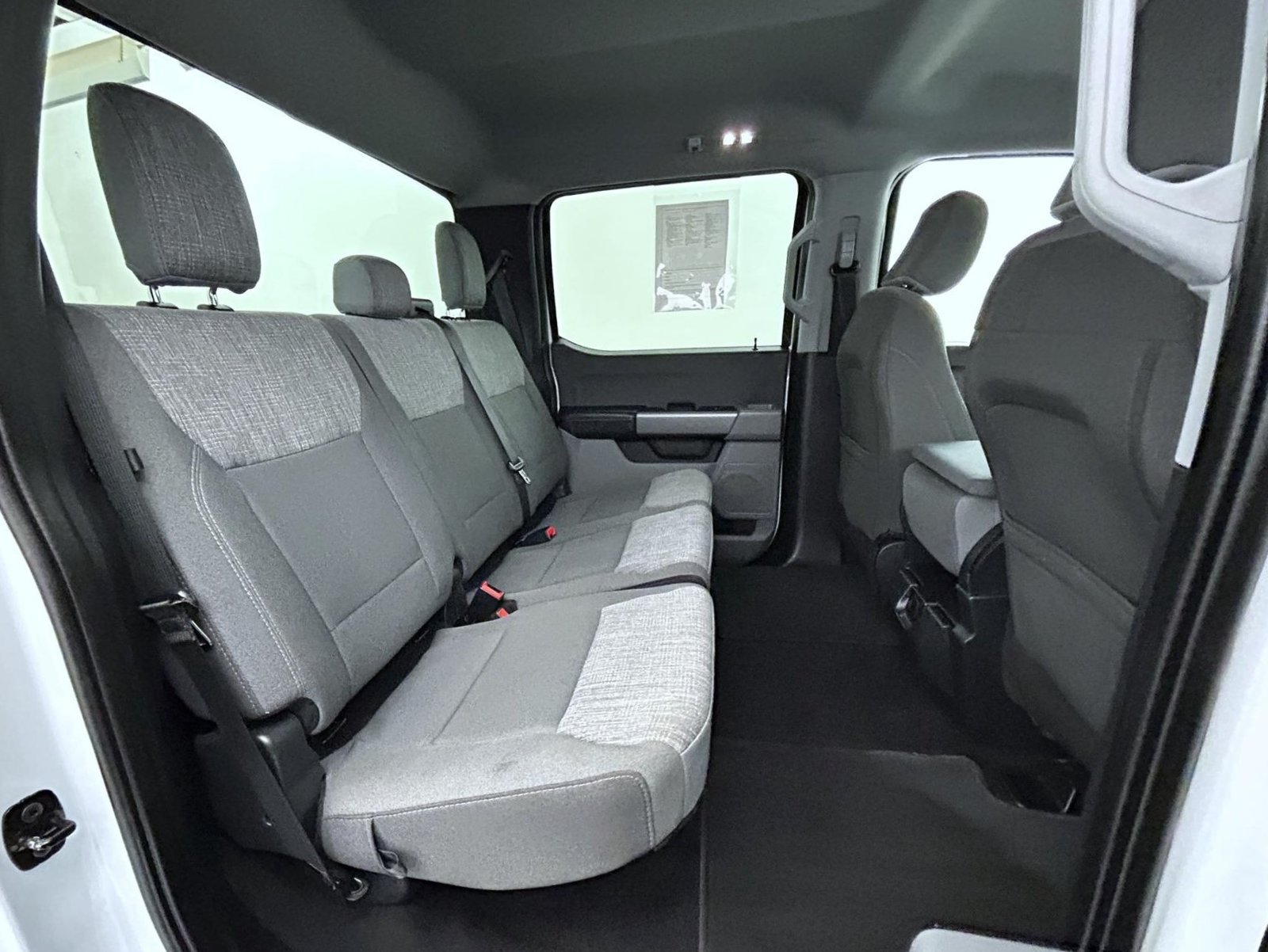 Used 2025 White Ford XLT image 18