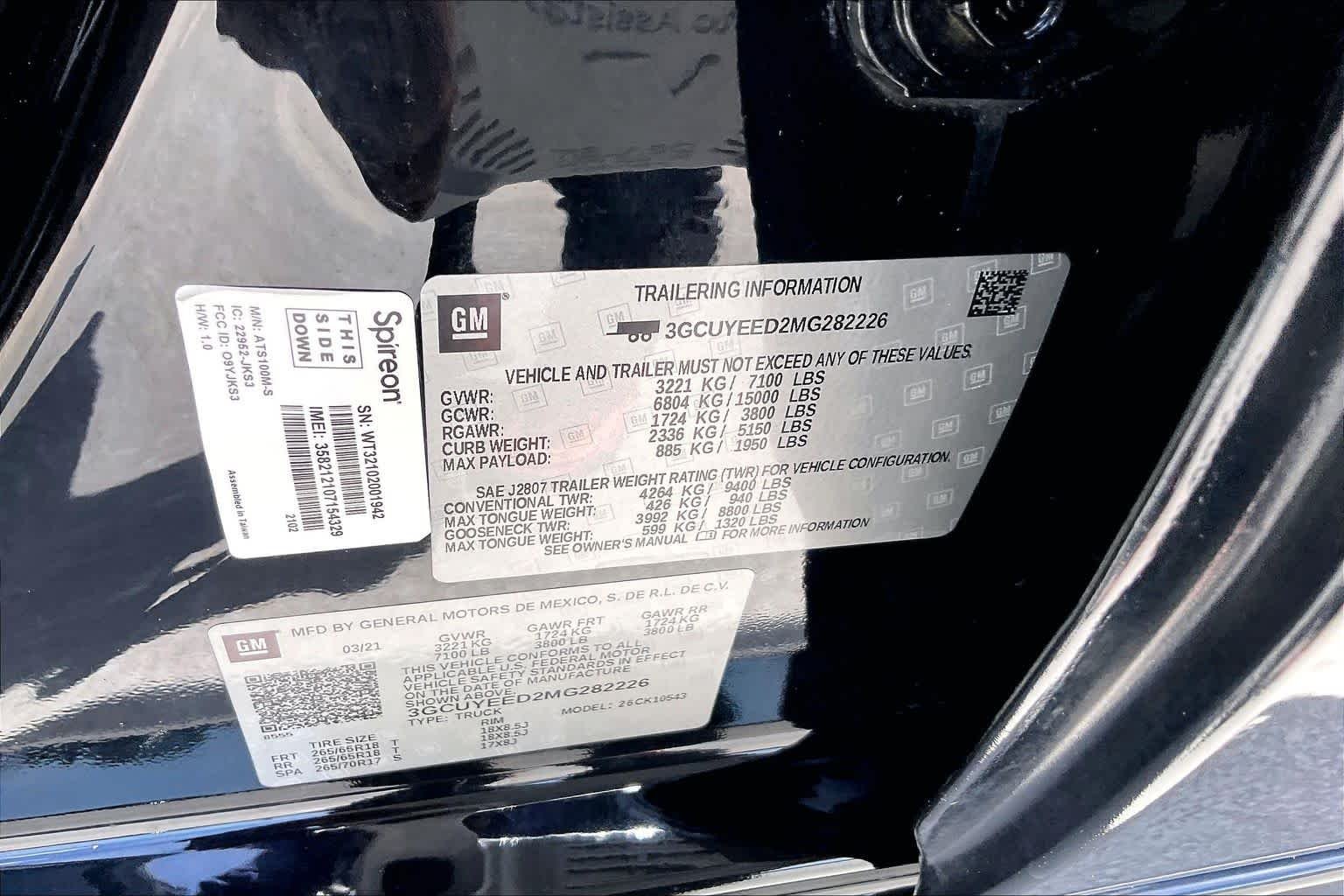 Used 2021 Black Chevrolet RST image 36