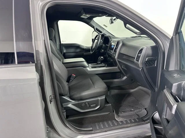 Used 2020 Gray Ford XLT image 10