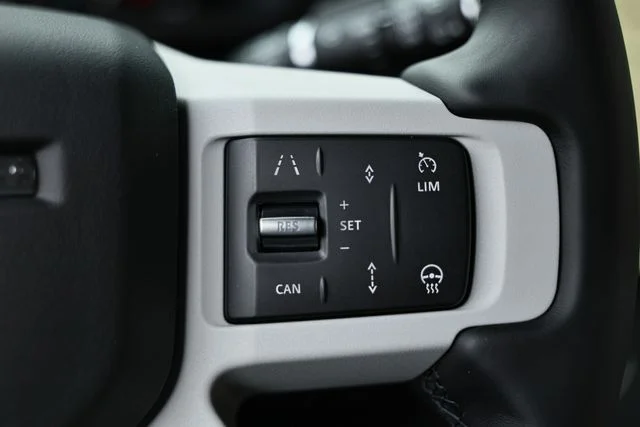 New 2026 Gray Land Rover X-Dynamic SE image 42