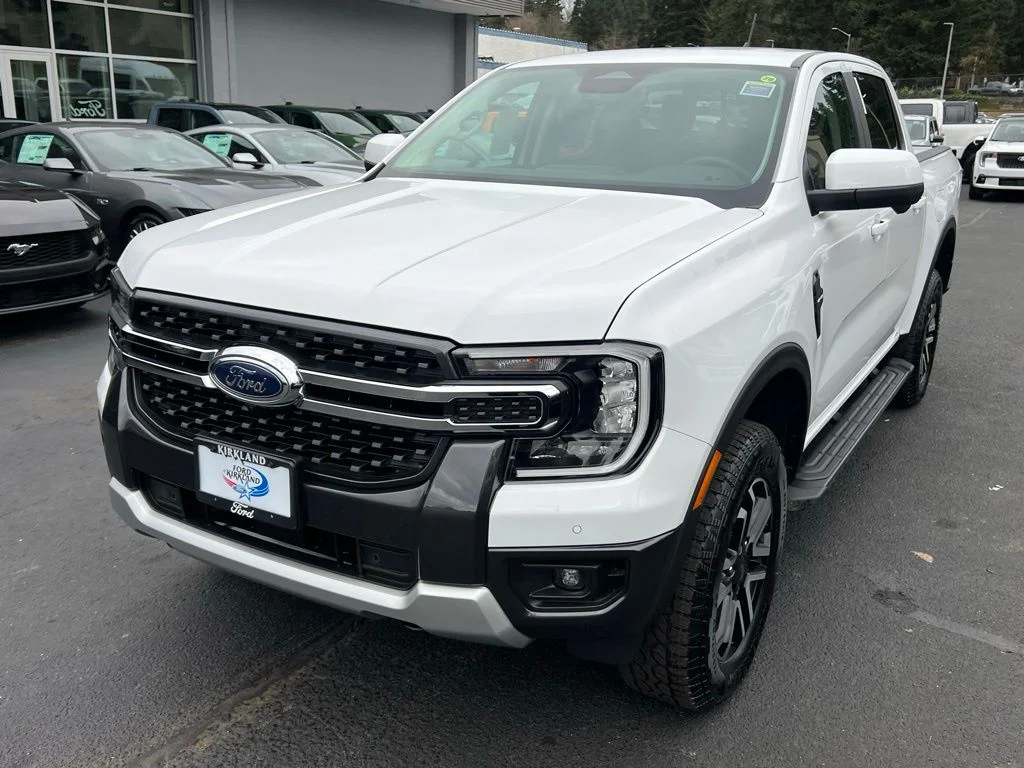 New 2026 Oxford White Ford Lariat® image 4