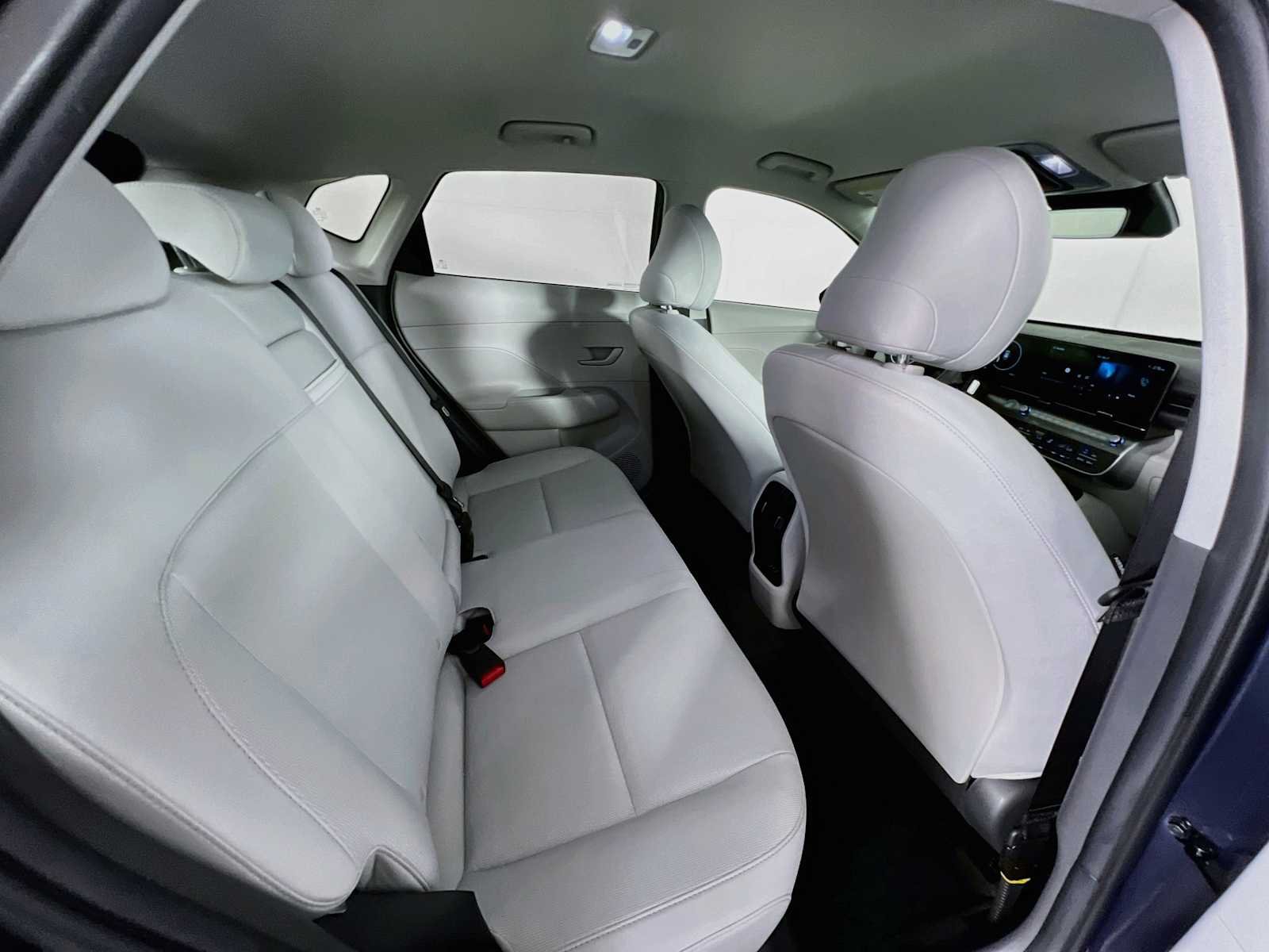 Used 2025 Denim Blue Hyundai SEL Convenience image 27