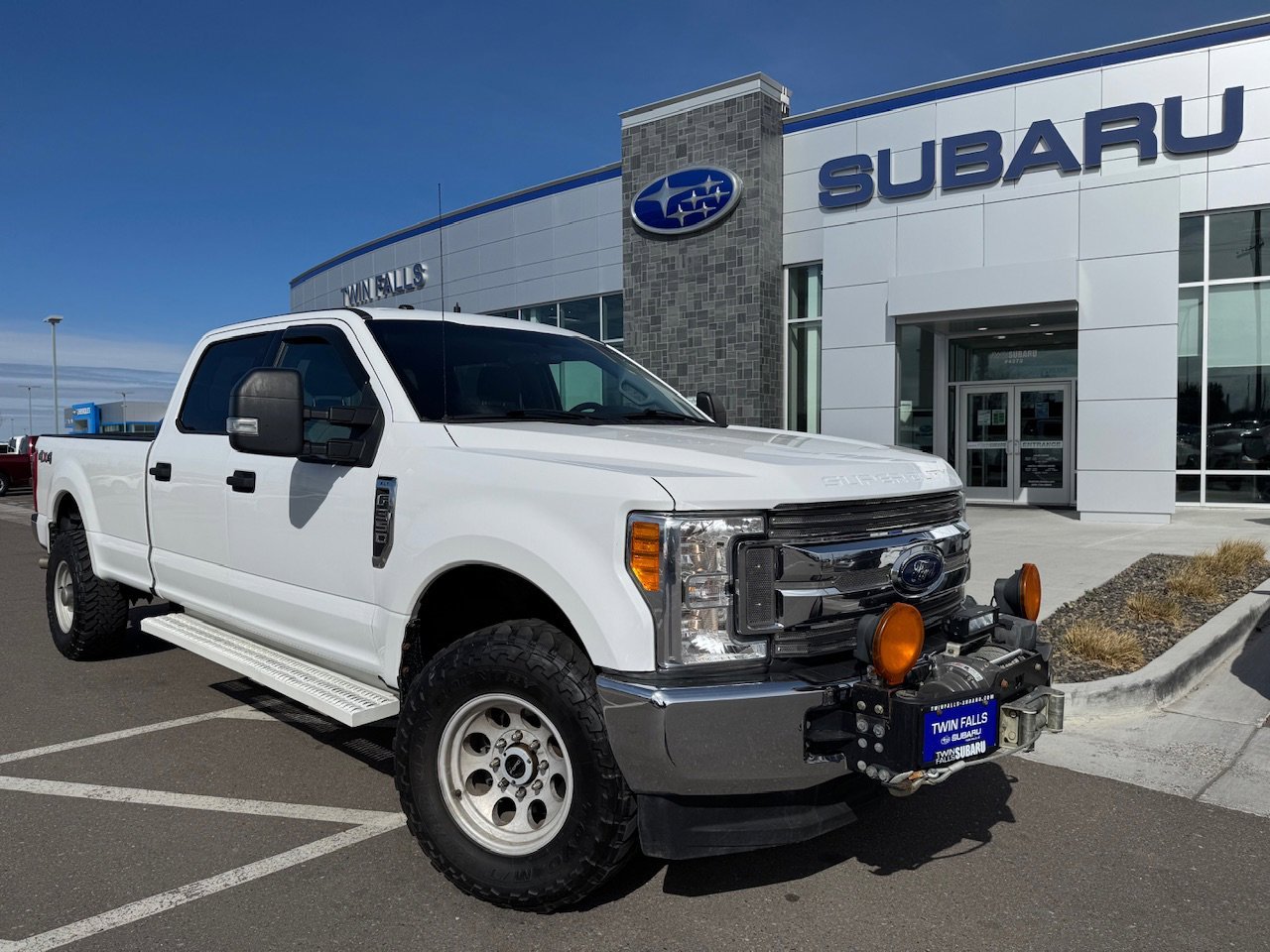 2017 Ford F-350 Super Duty XLT