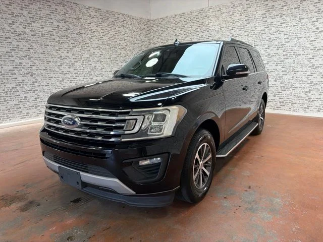 Used 2019 Agate Black Metallic Ford XLT image 3