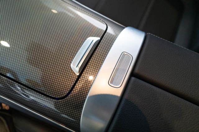 Certified Used 2025 Gray Mercedes-Benz GLC 300 image 25