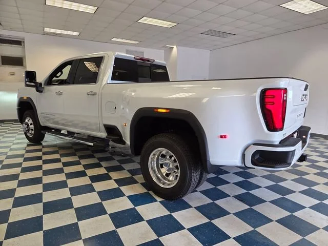 New 2026 Glacier White Tricoat GMC Denali DRW image 5