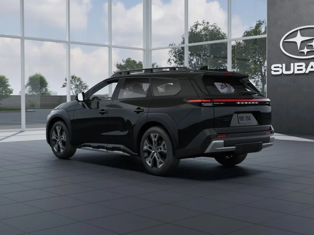 New 2026 CRYSTAL BLACK SILICA Subaru Limited image 4