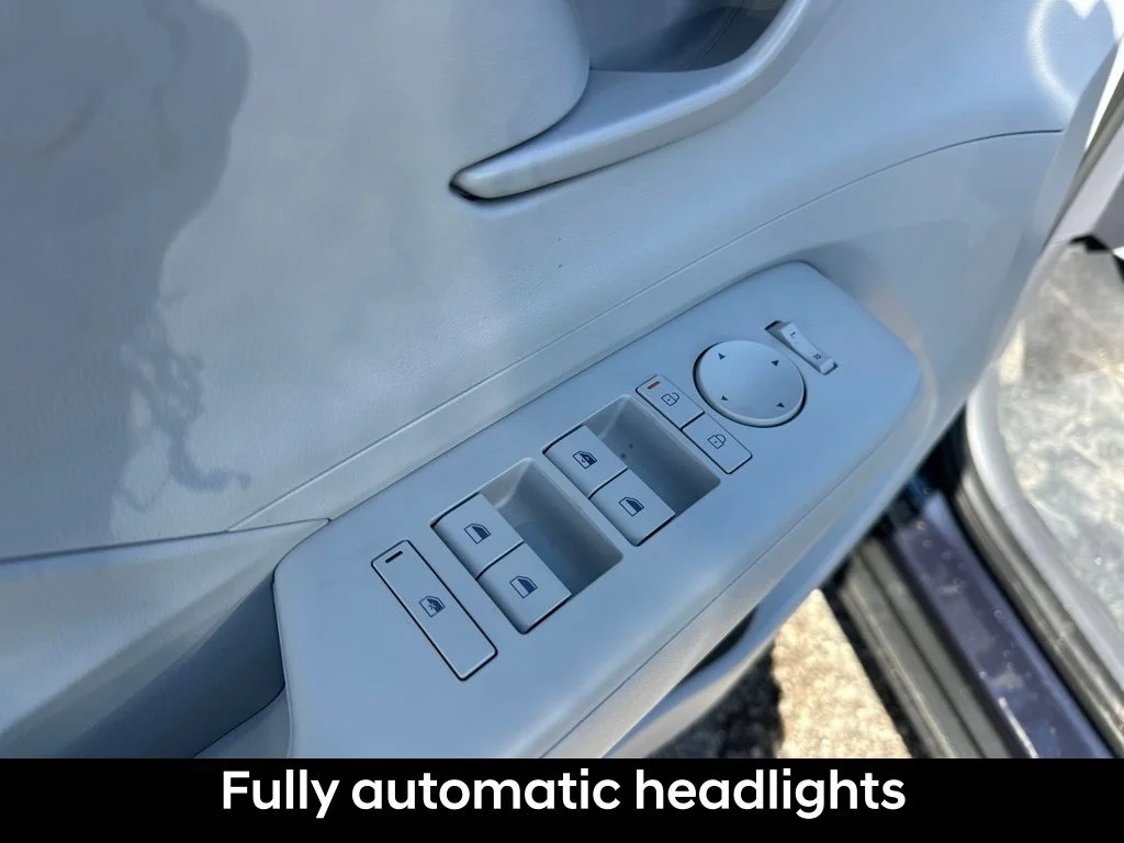 Certified Used 2026 Denim Blue Pearl Hyundai SE image 14