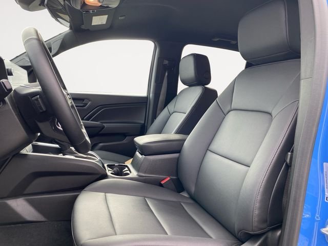 Used 2025 Blue Chevrolet Trail Boss image 9