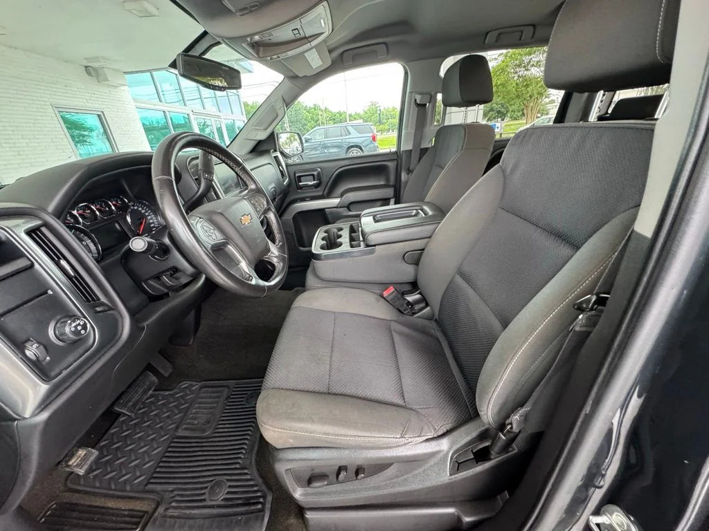 Used 2017 Gray Chevrolet LT image 12