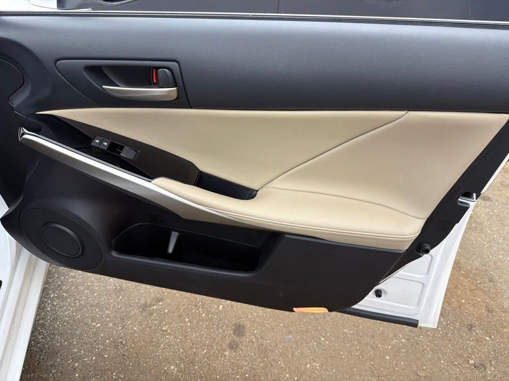 Certified Used 2020 EMINENT WHITE PEARL Lexus 300 image 24