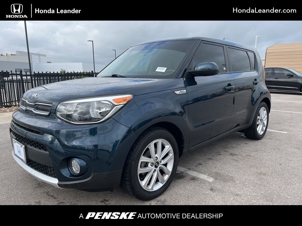 2017 Kia Soul +