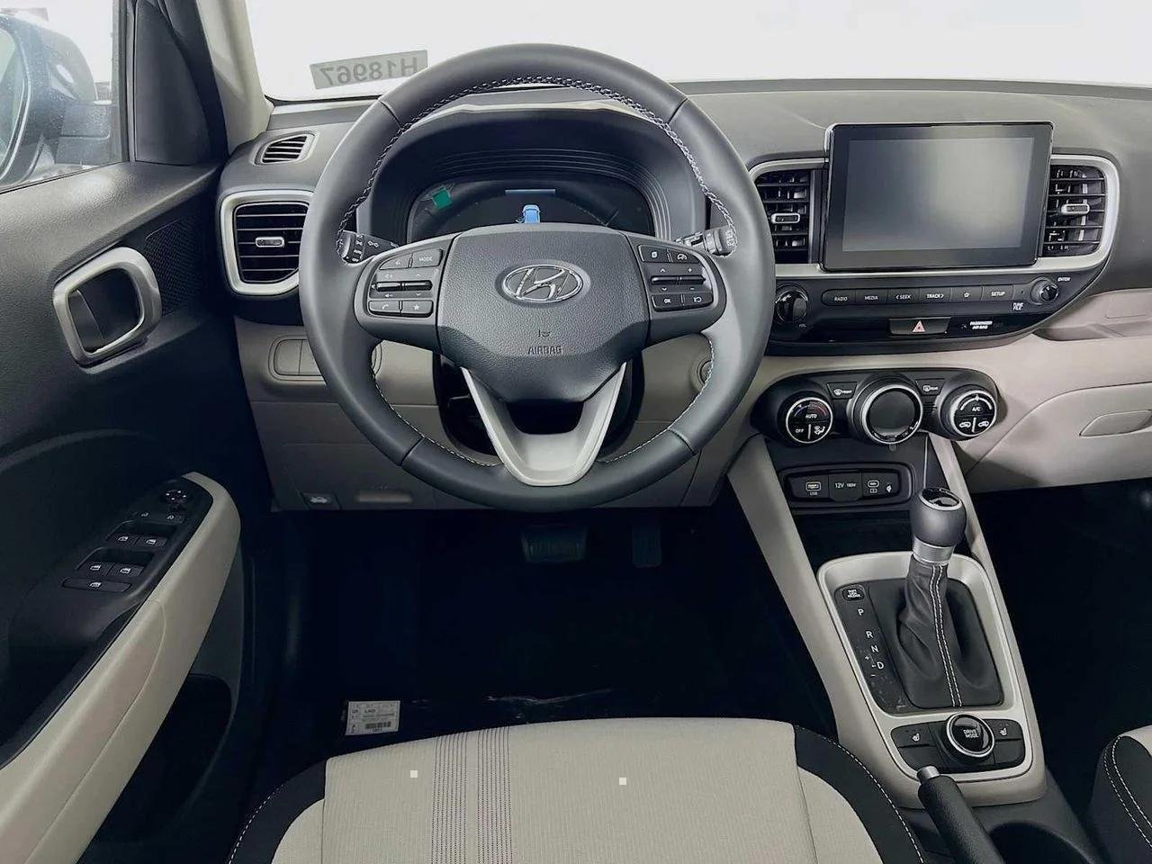 2026 Hyundai Venue — photo 15