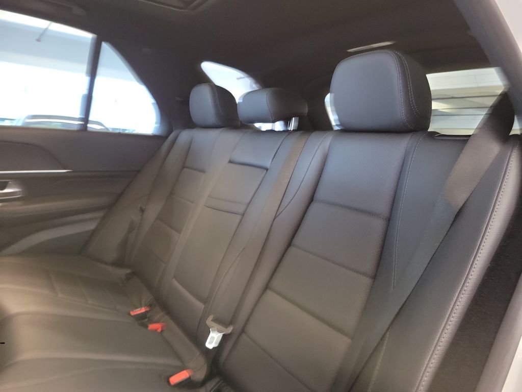 Certified Used 2023 White Mercedes-Benz GLE 350 image 11