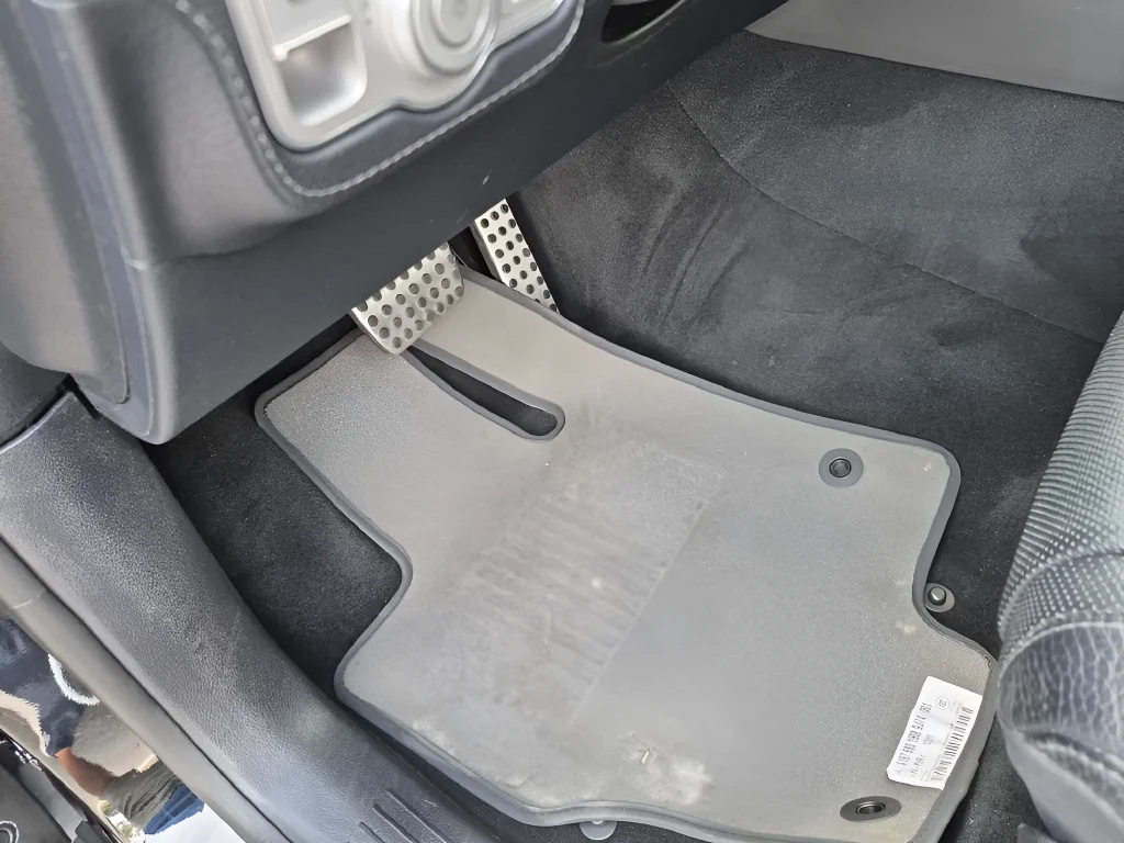 Used 2021  Mercedes-Benz GLS 580 image 19