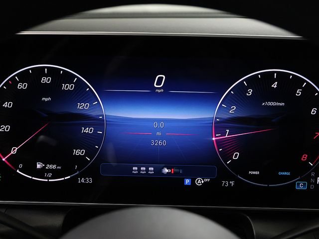 Certified Used 2026 Polar White Mercedes-Benz GLC 300 image 15