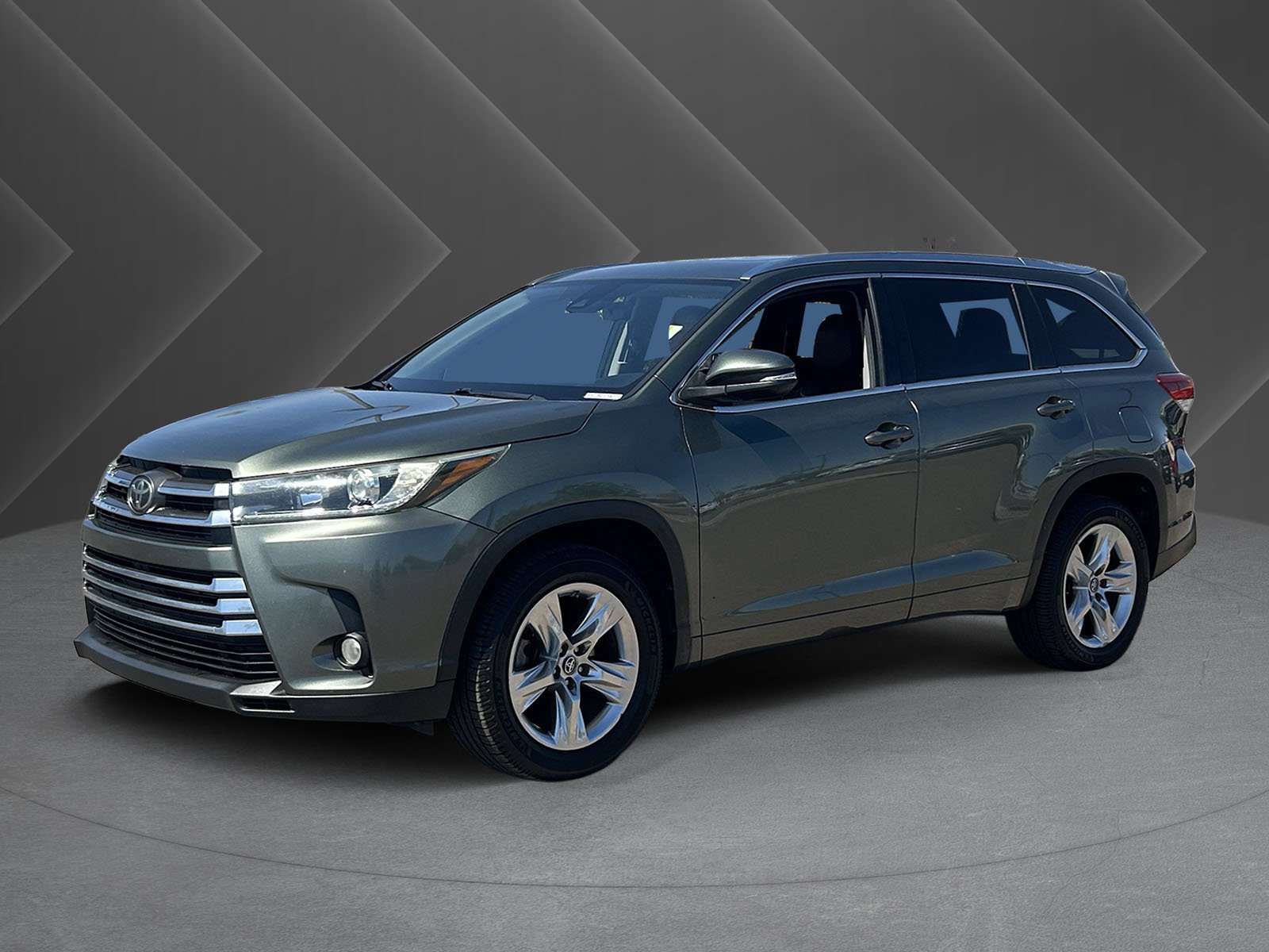 Used 2017 Jade Metallic Toyota Limited image 37