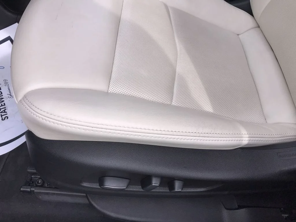 Used 2023 Black Cadillac Sport image 12
