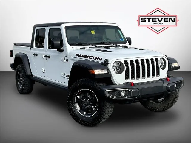 Used 2023 White Jeep Rubicon image 1