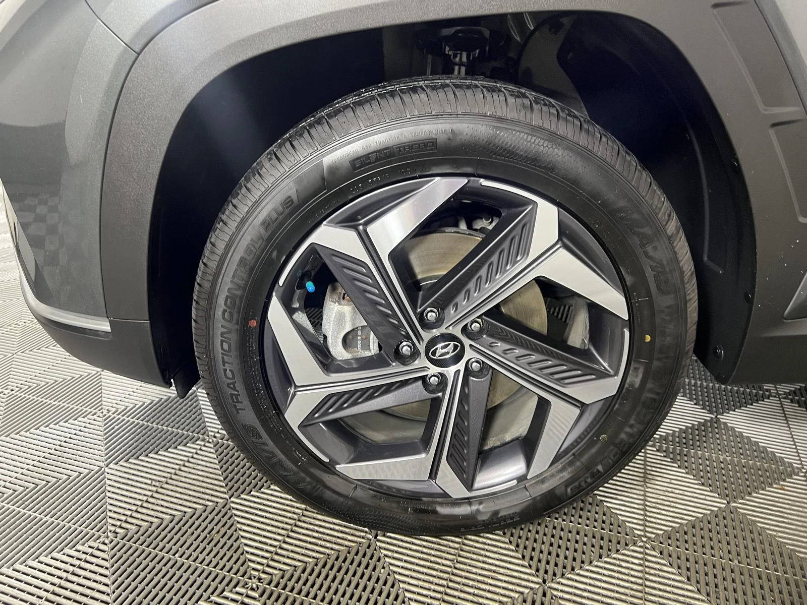 Used 2024 Gy Hyundai SEL Convenience image 43