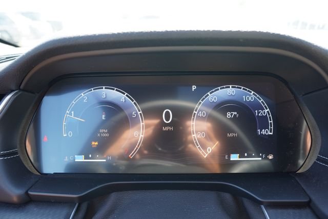 Used 2023 Silver Jeep Altitude X image 33