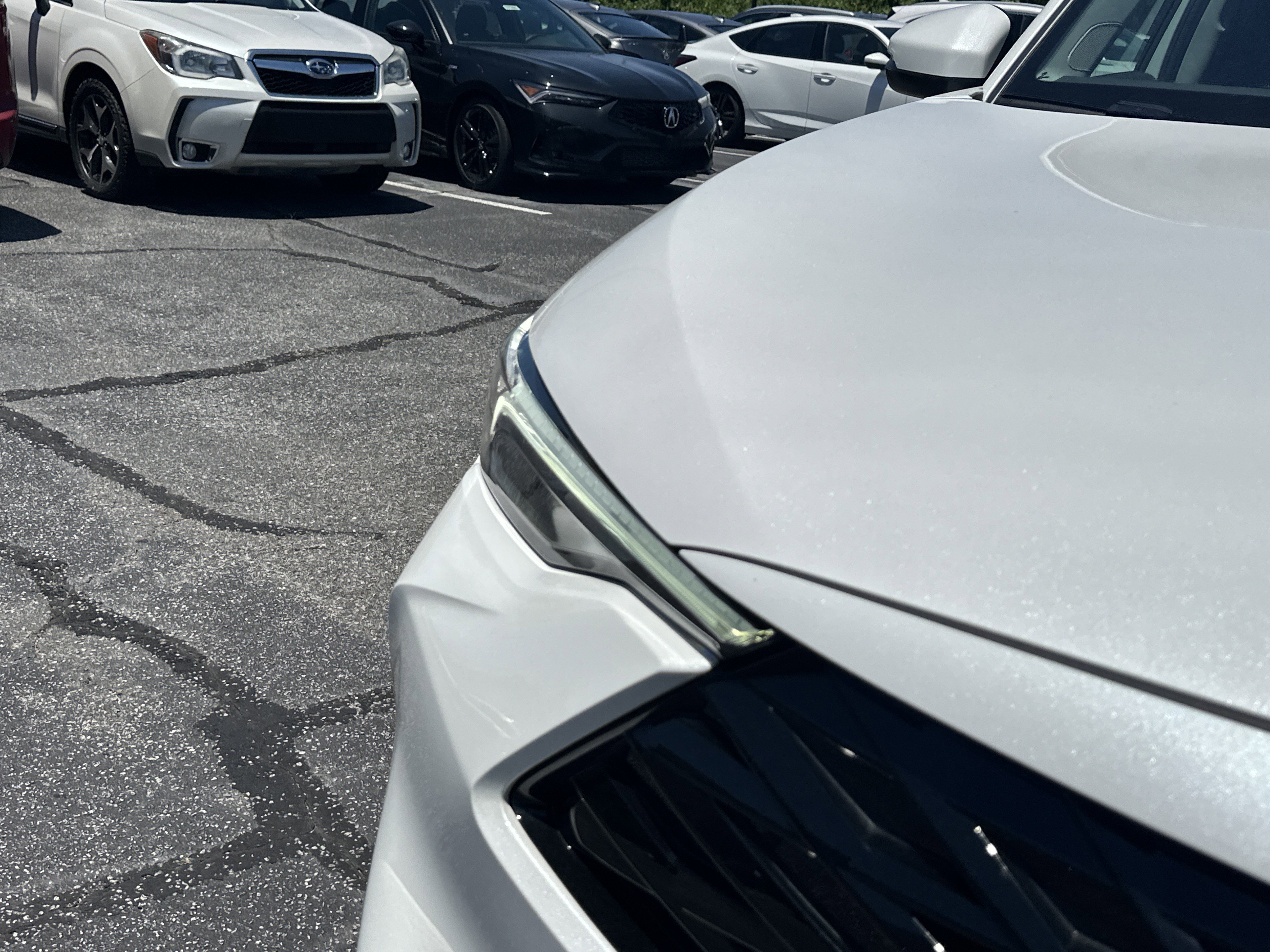 Used 2025 Platinum White Pearl Acura Base image 12