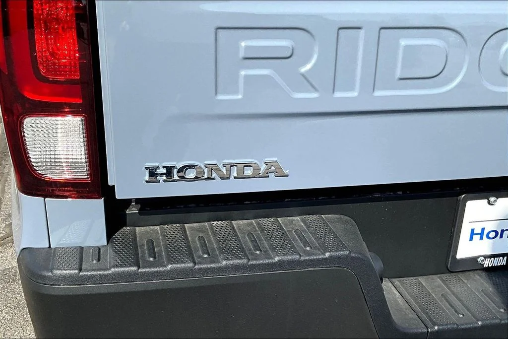 2026 Honda Ridgeline RTL - Photo 8