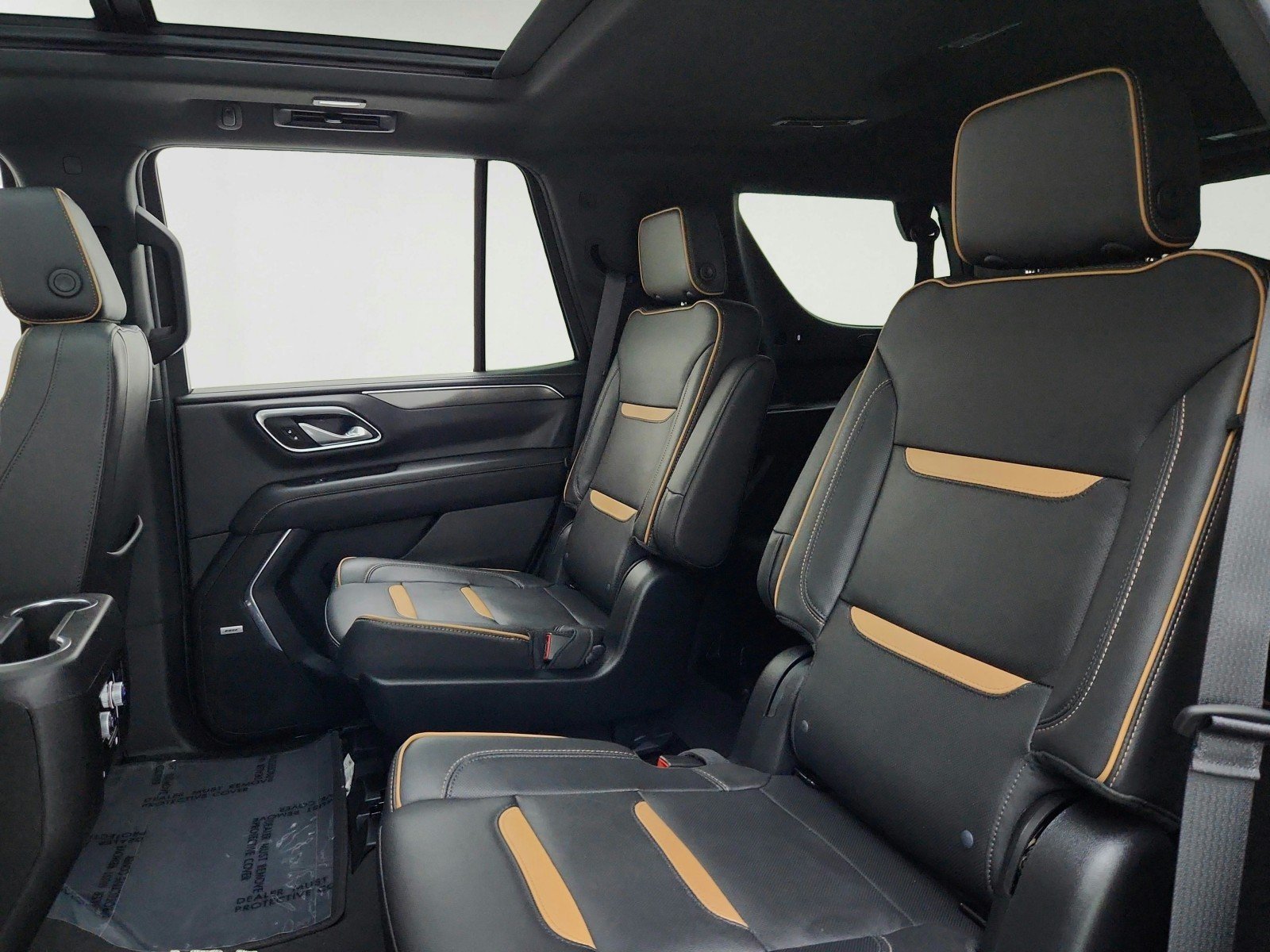 Used 2024 Sterling Metallic GMC AT4 image 22