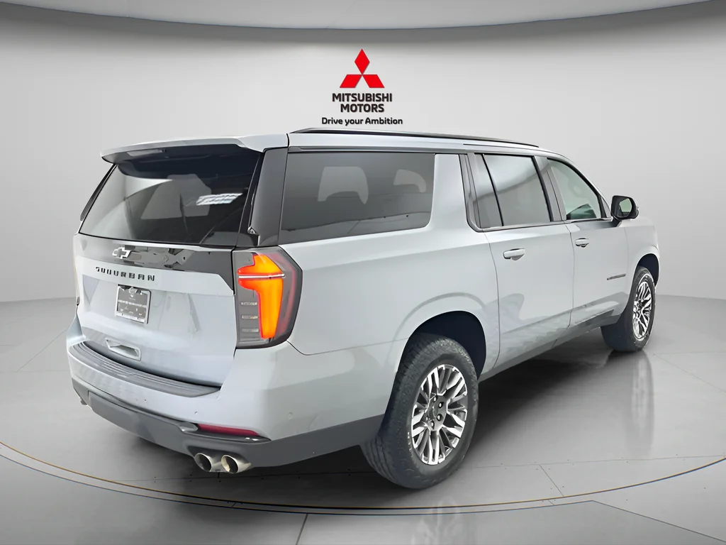 Used 2025 Sterling Gray Metallic Chevrolet Z71 image 4