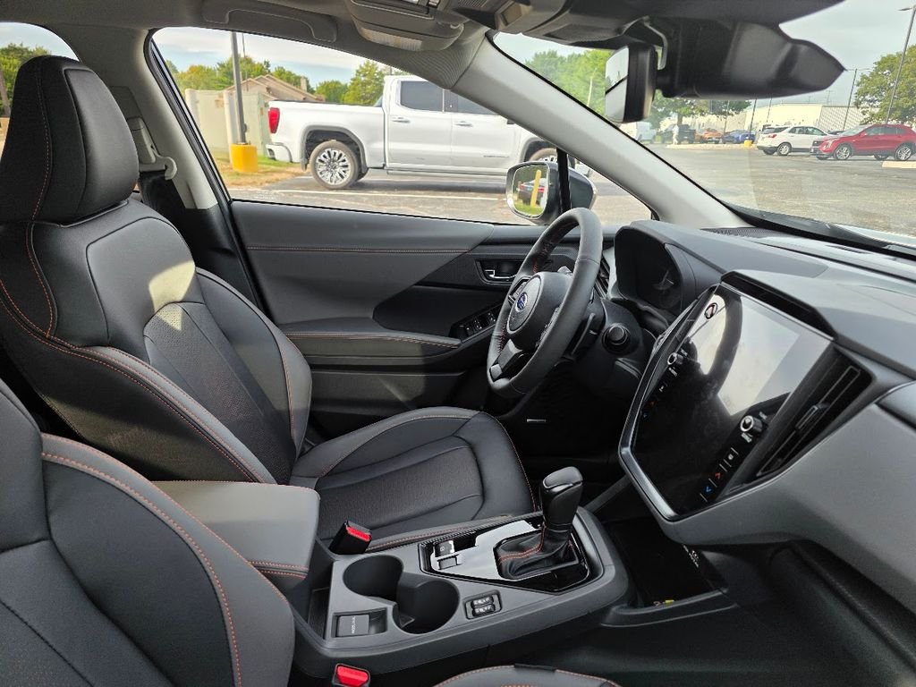 Used 2026 Crystal Black Silica Subaru Limited image 5