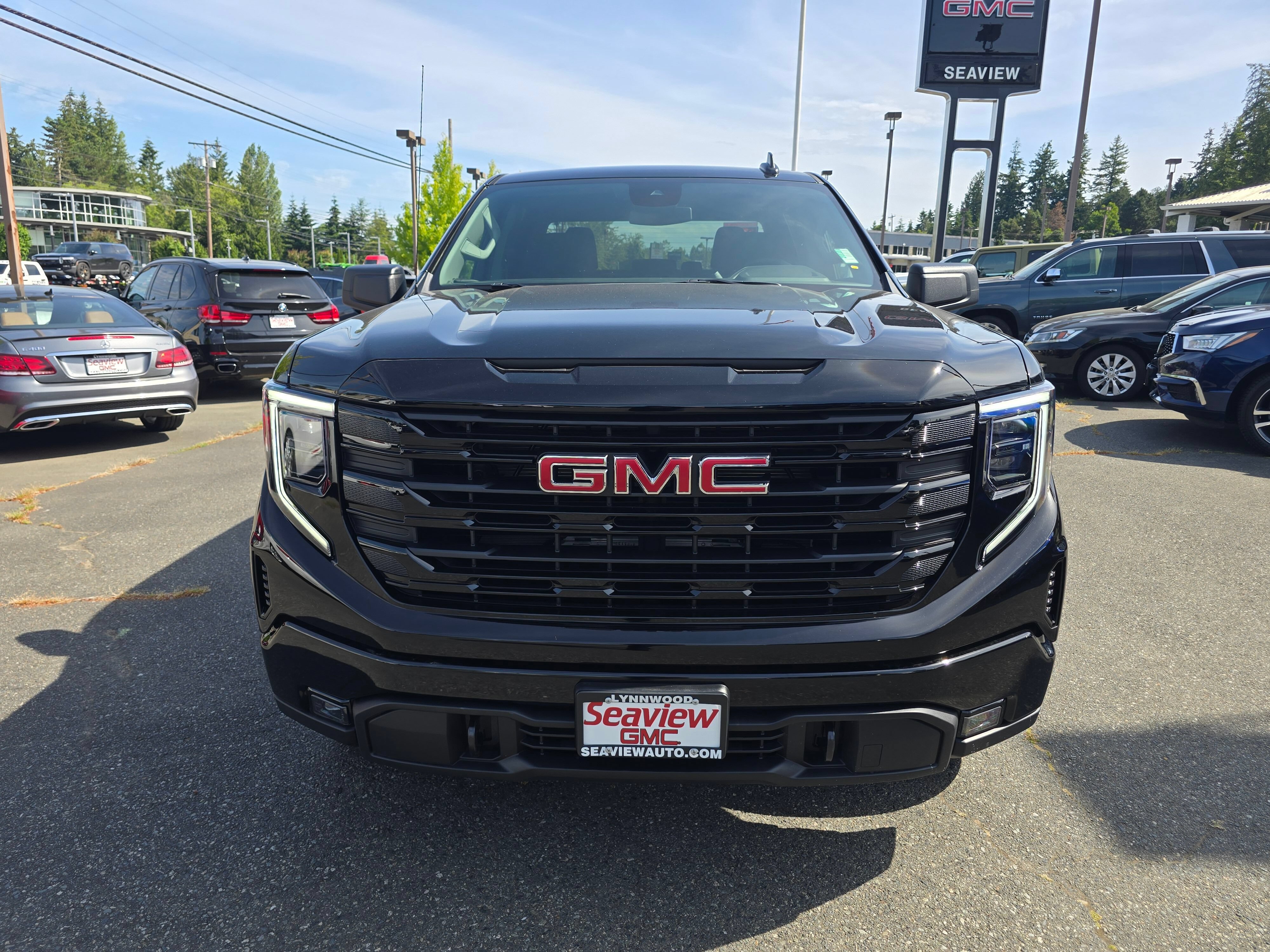 New 2026 Onyx Black GMC Elevation image 2