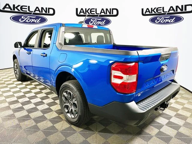 New 2026 Blue Ford XLT image 6